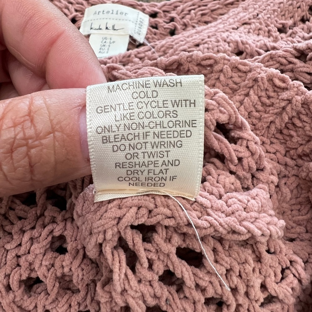 NWT Nicole Miller Artelier Sweater Blush Pink Open Knit Crochet Size Small - Picture 6 of 8